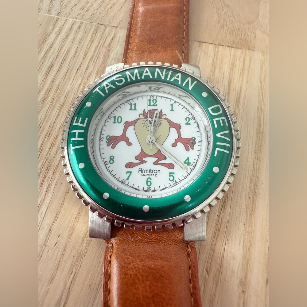 Vintage Armitron Warner bros looney tunes Taz Tasmanian devil watch NEW BATTERY